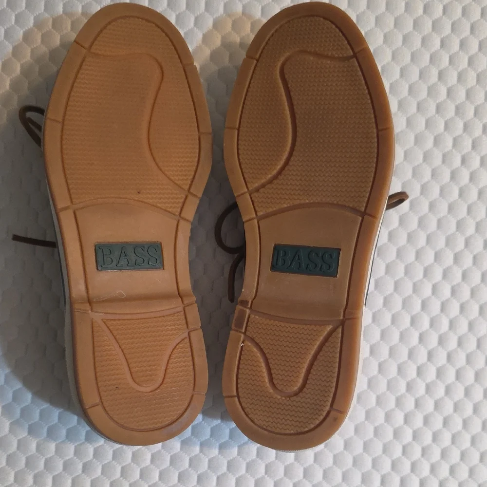 Bass Women's Tan Boat‎ Shoes Sz 9
